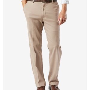 Dockers Easy Comfort Classic Fit Khakis